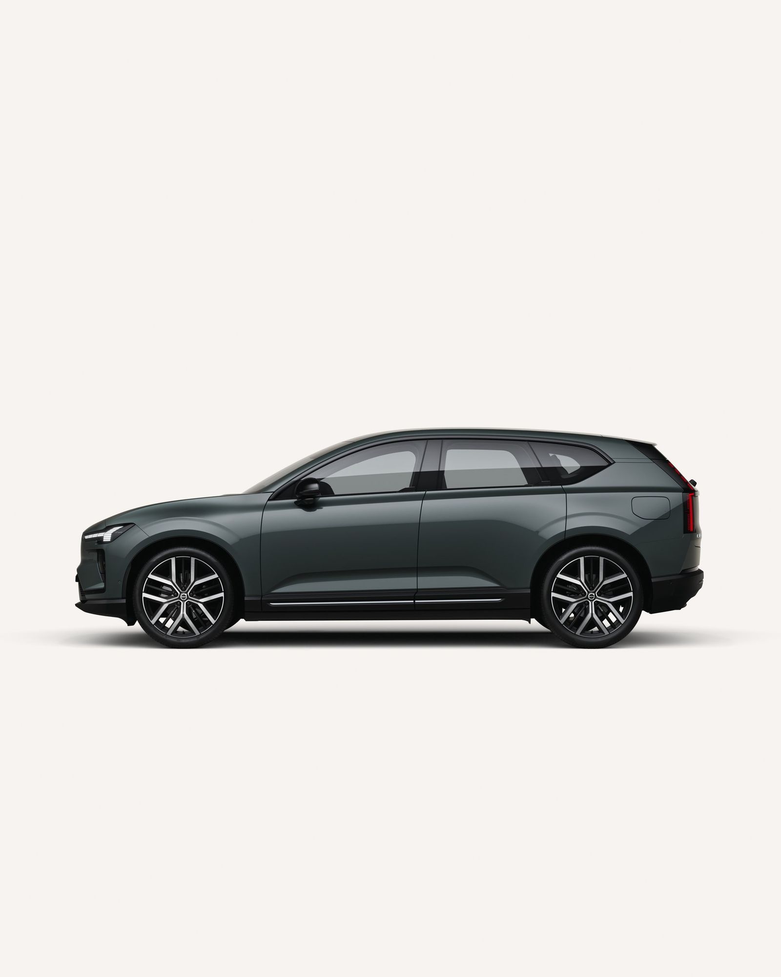 Volvo EX60, yandan